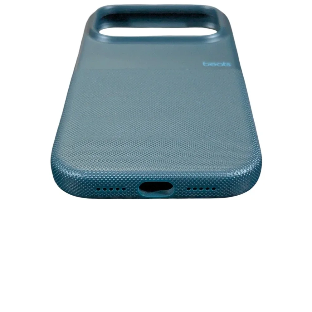 Gg2-O‎ Beats - iPhone 17 Pro Rugged Case w MagSafe & Camera Control Rocky Blue